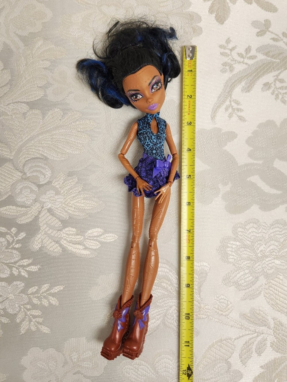 Monster High Dance Class Robecca Steam Doll - Picture 10 of 11